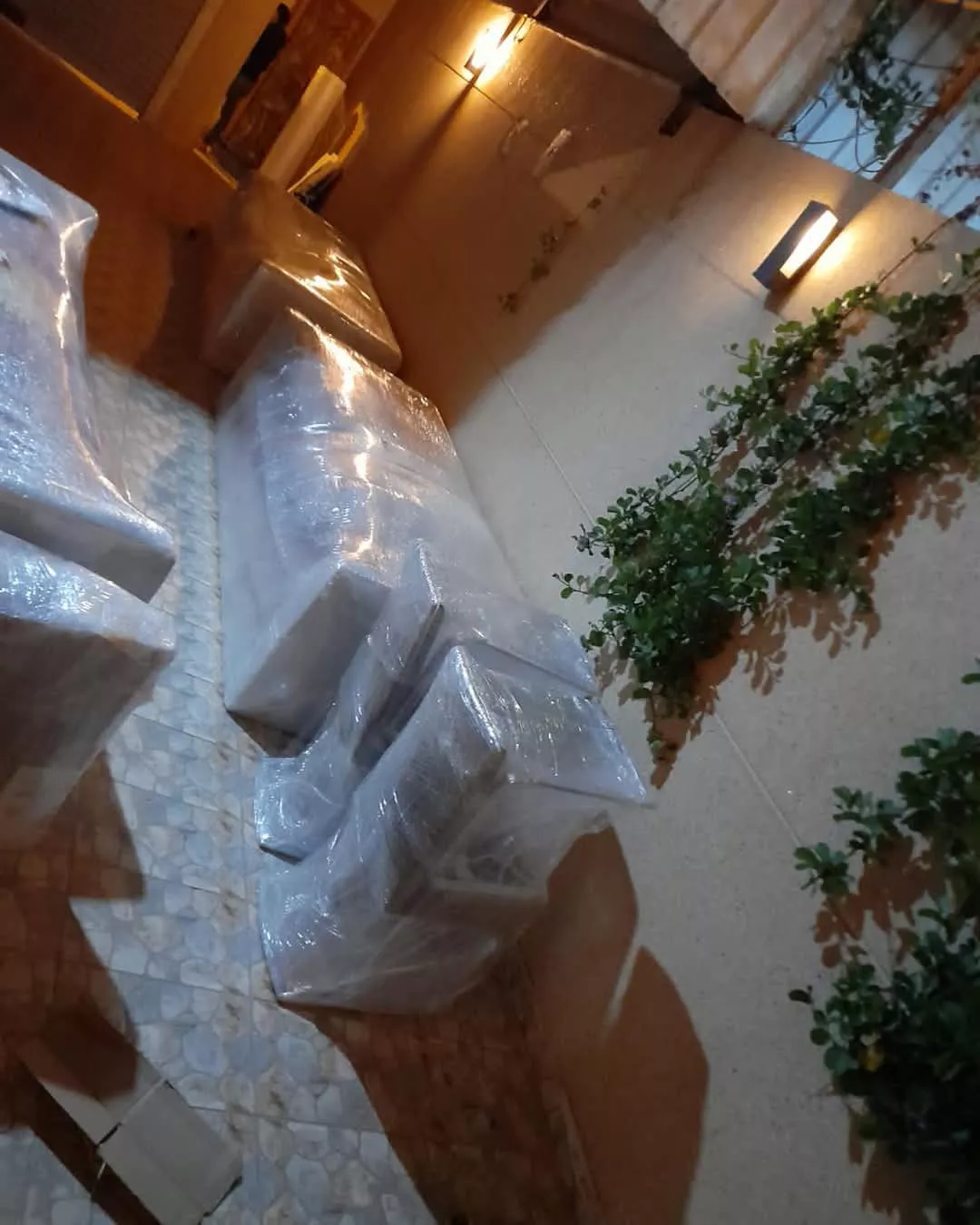 نقل عفش داخل الرياض